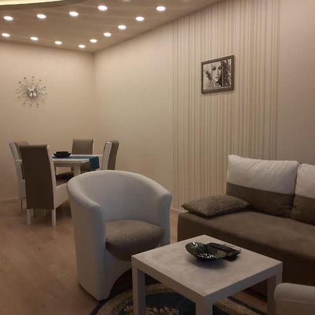 Danube Blue 2 Apartment Belgrade Luaran gambar