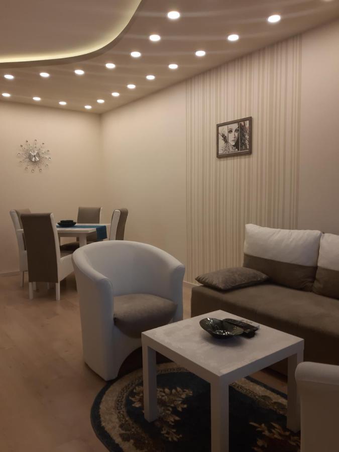 Danube Blue 2 Apartment Belgrade Luaran gambar
